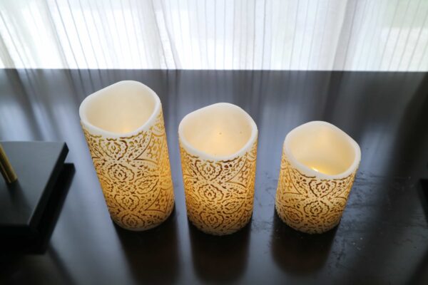 Hot selling christmas led moving wick smokeless plastic led candle for home party - Image 2