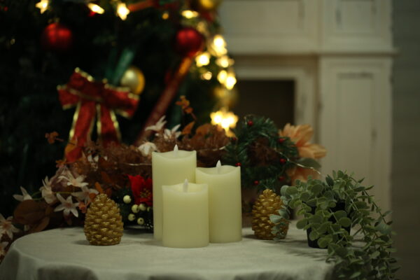 Hot selling Christmas decorative candle moving wick led candles with remote - Image 3