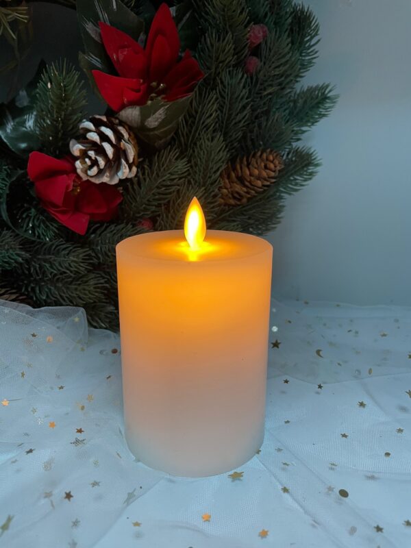 7.5cm x 10cm Wax& Plastic 3x4" LED Swing candle light - Image 3