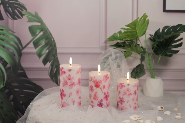 Excellent quality modern pillar LED candles flameless flickering candles - Image 4